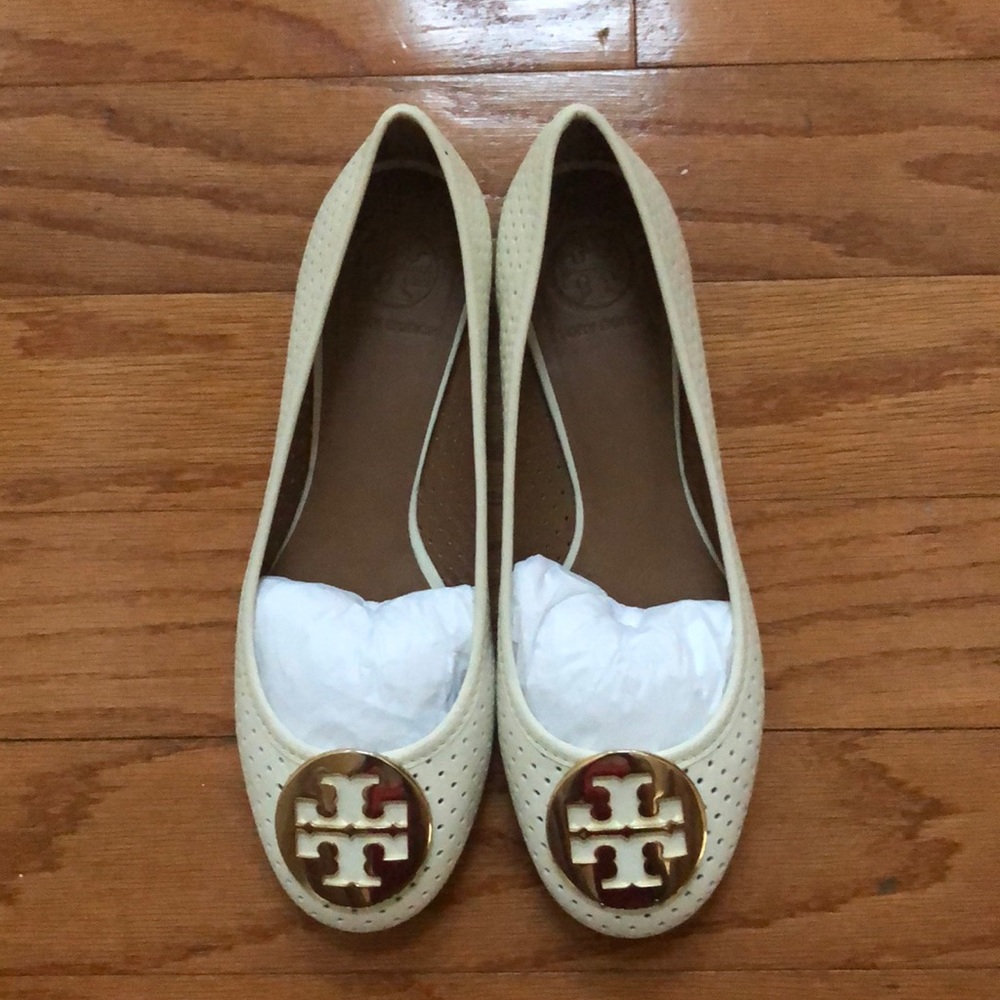 Tory Burch Vanilla Size 7 shoes